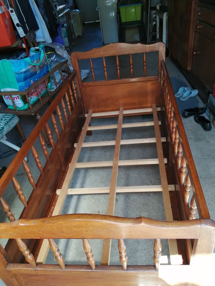 lit de bebe - photo numéro 2