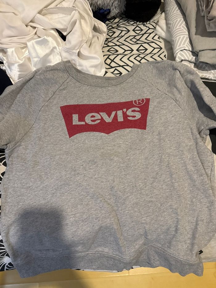 Pull Levi’s - photo numéro 1