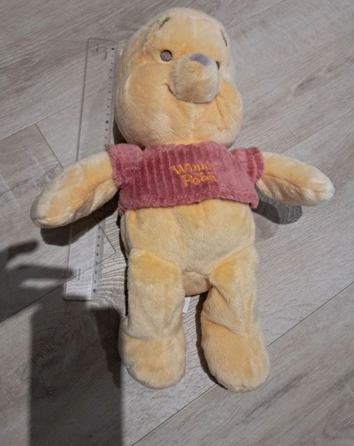 Peluche disney winnie l'ourson doudou - photo numéro 4