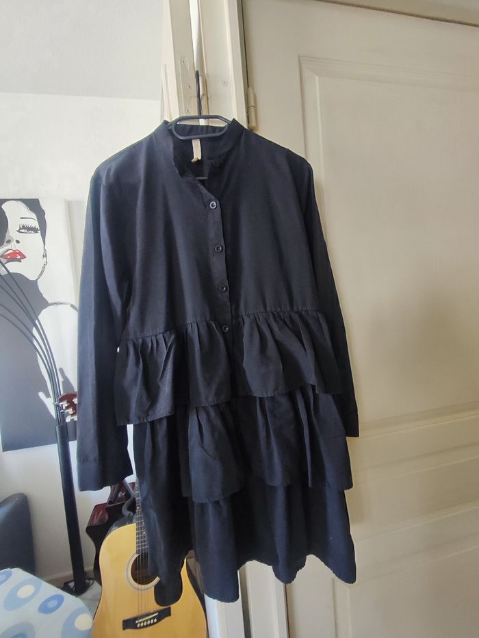 Robe Noire manches longues de Tablo