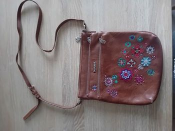 Sac bandoulière femme Desigual - Très bon état