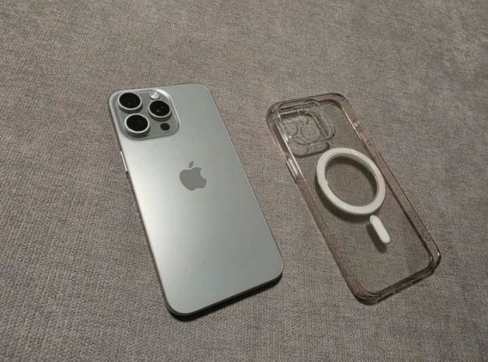 Iphone 15 pro max - photo numéro 3