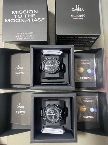 Lot de 2 Montres Omega x Swatch Speedmaster Moonswatch