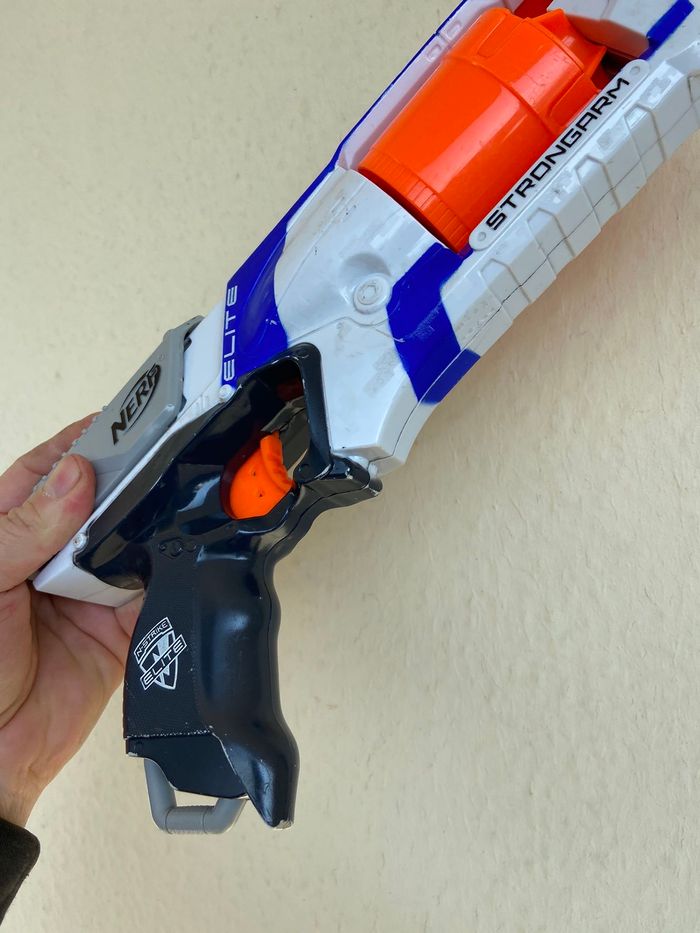 Nerf N-Strike Elite Strongarm - photo numéro 8