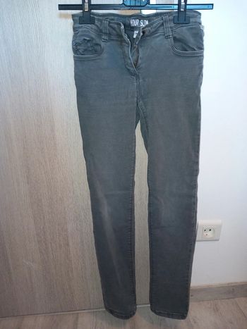 Jean slim gris 10ans tape à l'œil