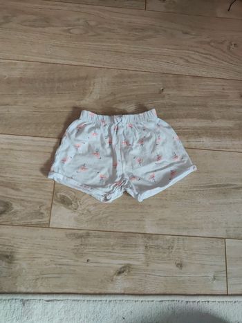 Short 9 mois