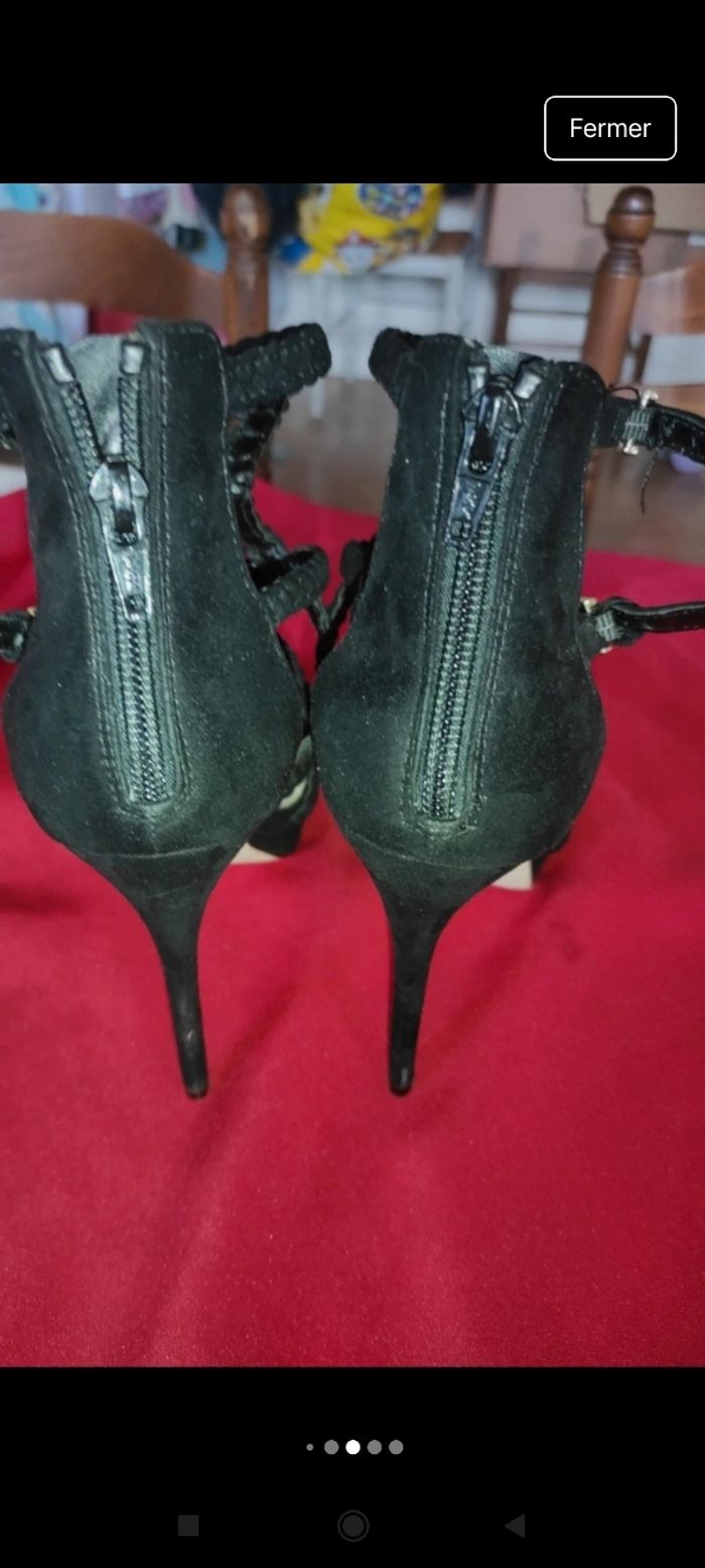 Très belle chaussures ch10 - photo numéro 2