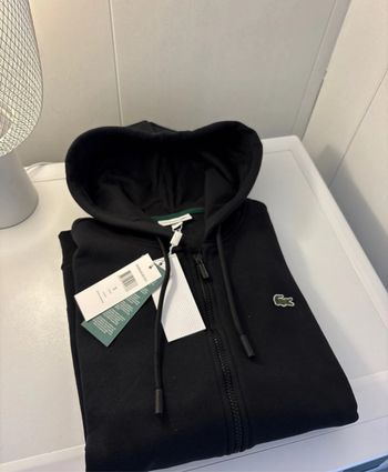 Sweat à capuche Lacoste neuf