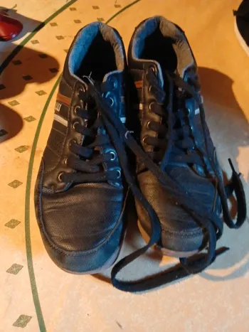 Basket homme t45
