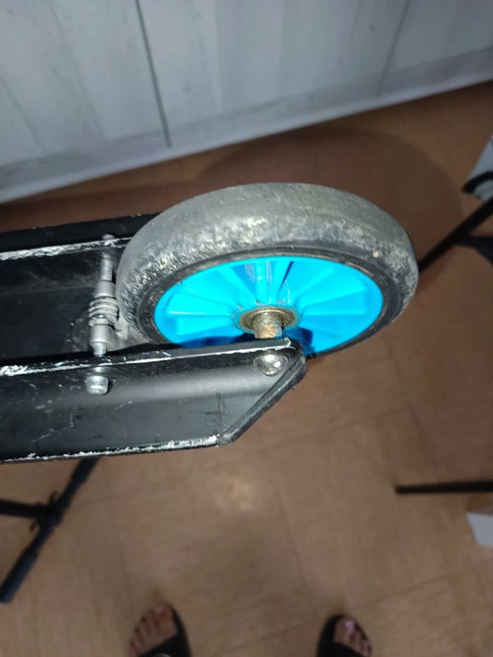 Trottinette Oxelo jusqu'à 100 kg - photo numéro 4