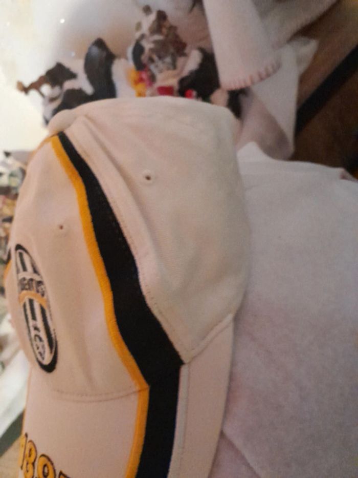 Casquette juventus taille54 - photo numéro 3