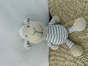 Doudou mouton beige blanc rayé FILANTEX