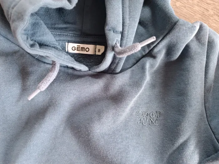 Sweat 8 ans - photo numéro 3
