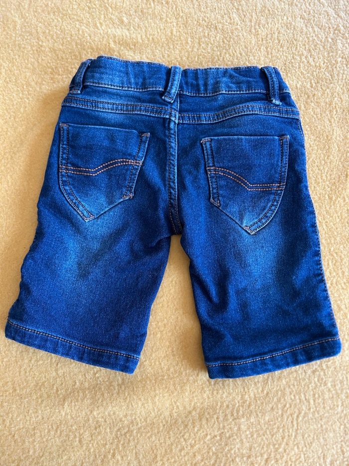 Short bermuda en Jean 3 ans - photo numéro 3