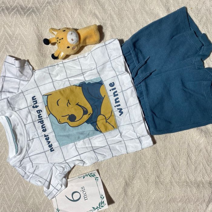 Tenue C&A  6 mois 68 cm - photo numéro 2