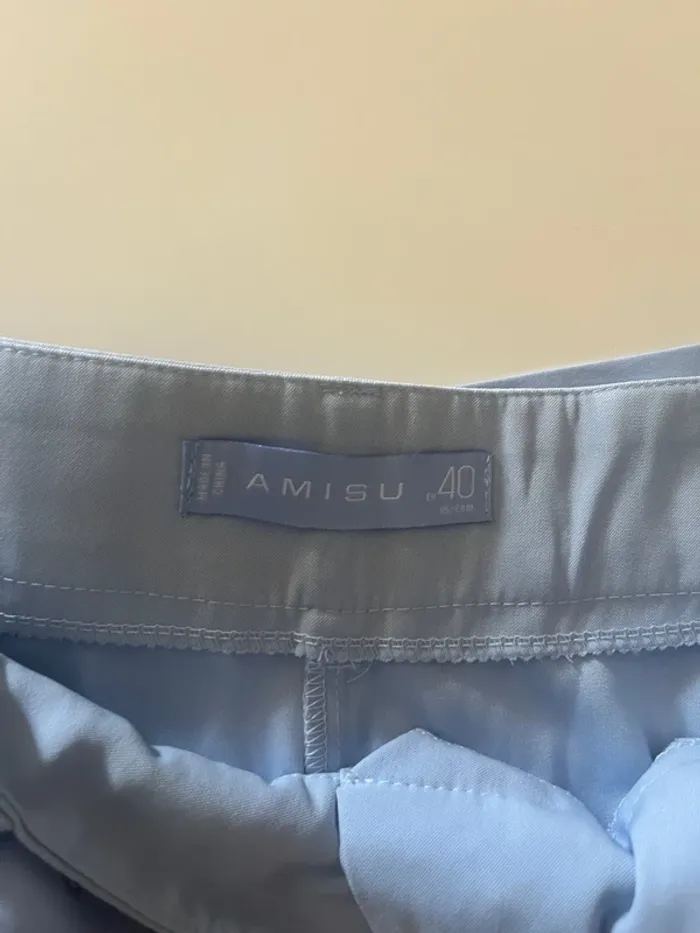 Short habille taille haute avec ceinture - Neuf - Taille 40 🦋 - photo numéro 4