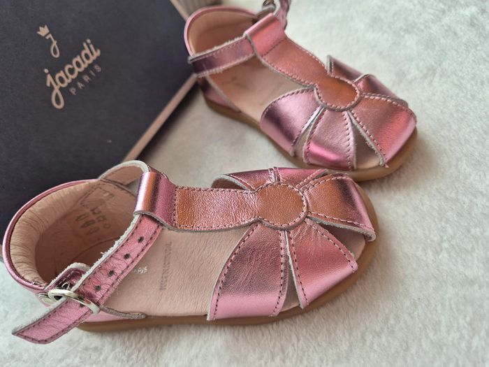 magnifiques chaussures d'été rose Jacadi - photo numéro 3