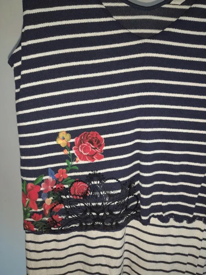 Top desigual taille L - photo numéro 2