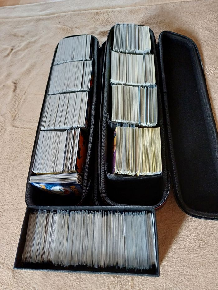 Lot important de cartes Pokémon SL - ( 2 700 cartes environ) - photo numéro 3
