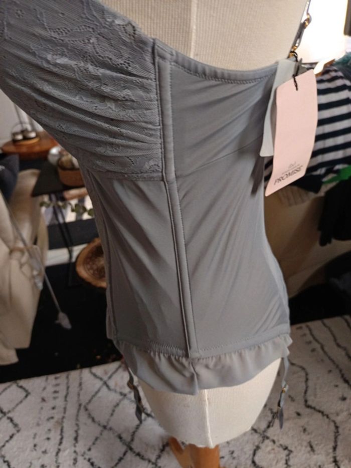 Corset push -up taille 105C neuf Promise - photo numéro 5