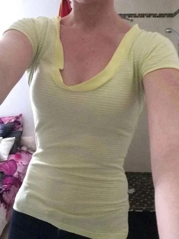 T-shirt rayé vert pomme