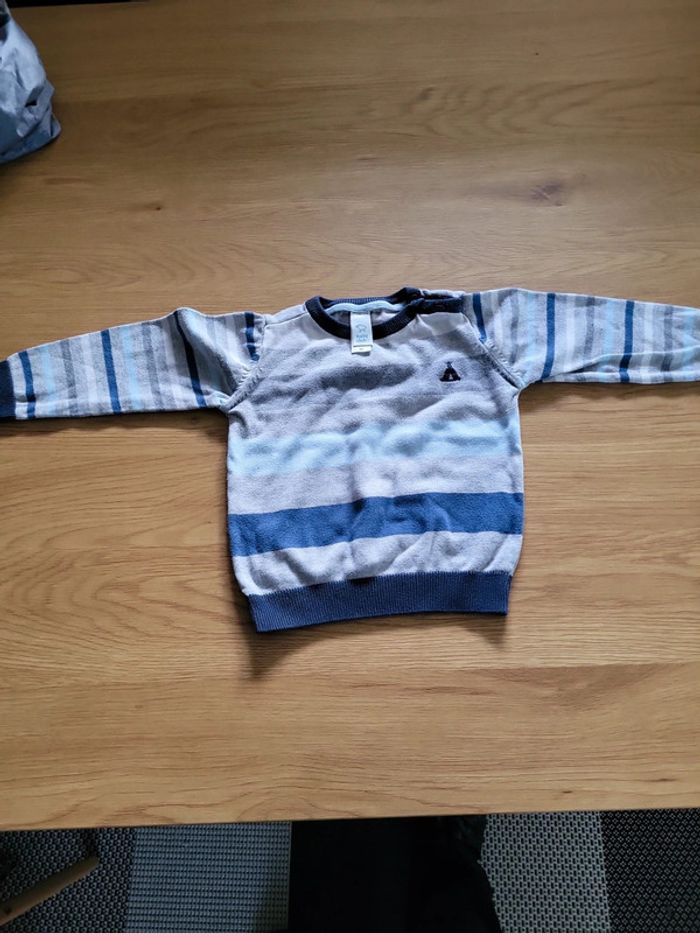 Pull rayé