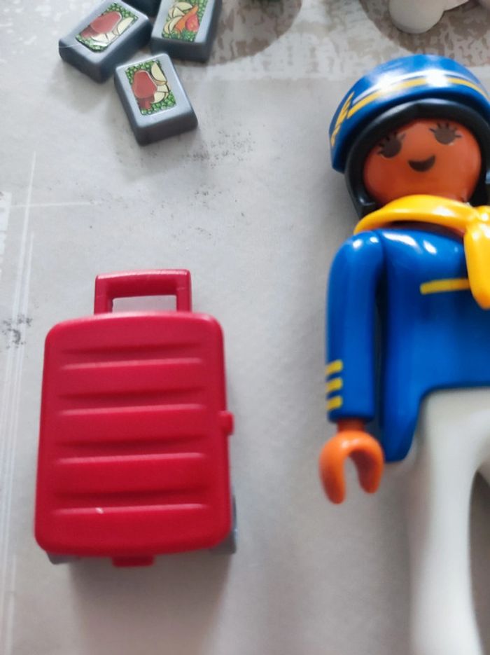 Playmobil hôtesse de l'air - photo numéro 6