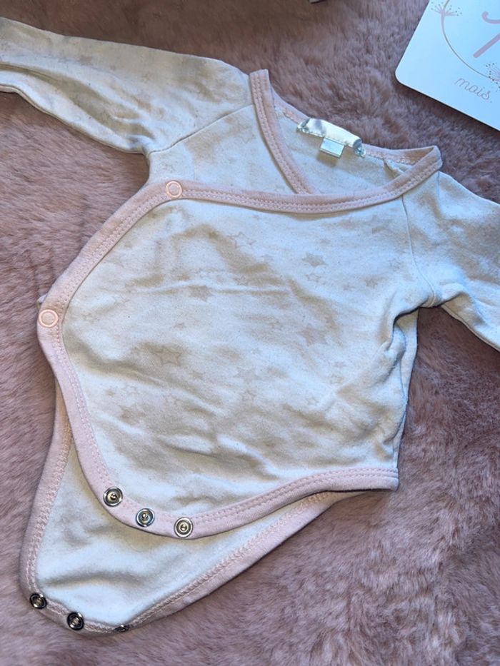 Lot de 6 body diverse marque ML 1 mois - photo numéro 6