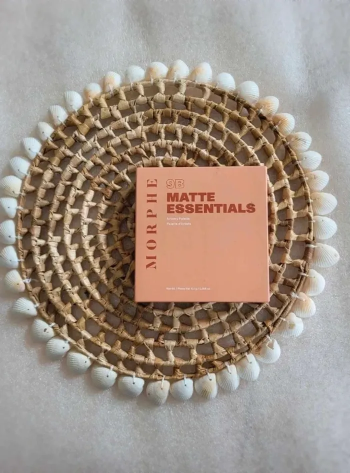 Palette  maquillage  Morphe  9B  matte essentiales neuf