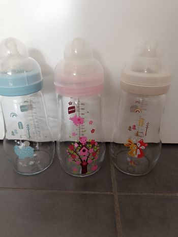 Lot biberons Mam verre