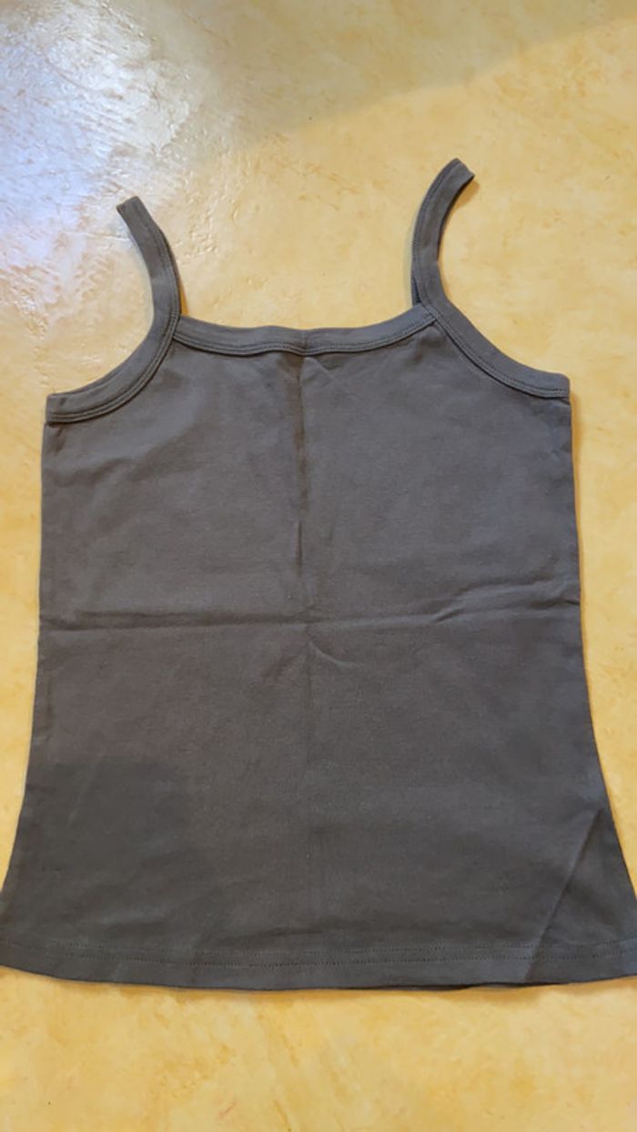 Débardeur kaki - photo numéro 2