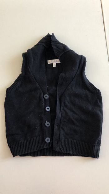 Gilet sans manches neuf mois