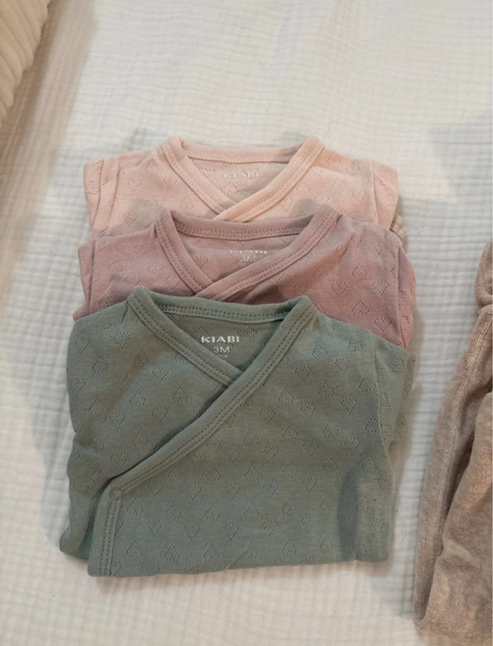3 mois - lot pyjamas et bodies - photo numéro 5