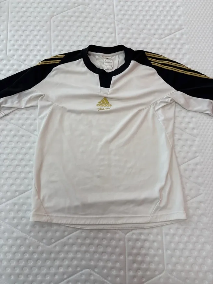 T-shirt de sport pour homme Adidas taille M défaut