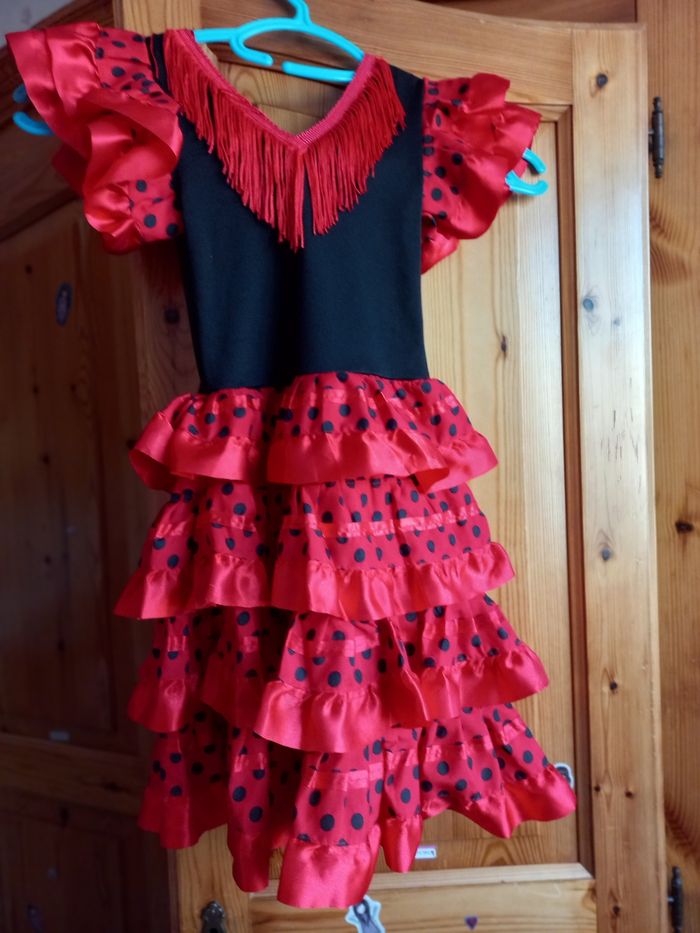 Robe sévillane 2 ans - photo numéro 3