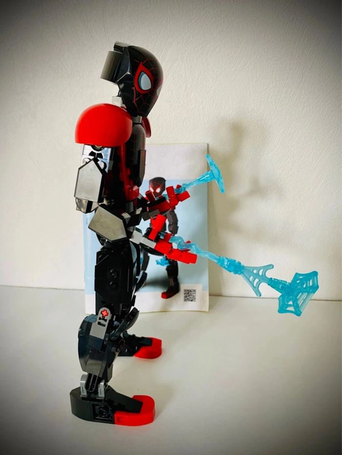 LEGO Marvel Super Heroes 76225 - La Figurine de Miles Morales - Complet avec Notice - photo numéro 6