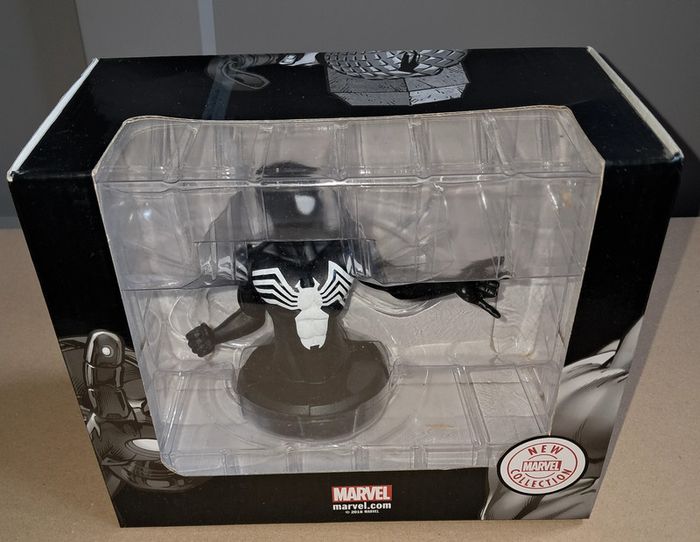 Buste Marvel Spider Man noir - photo numéro 2