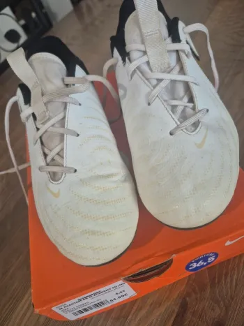 Crampons foot nike 36.5