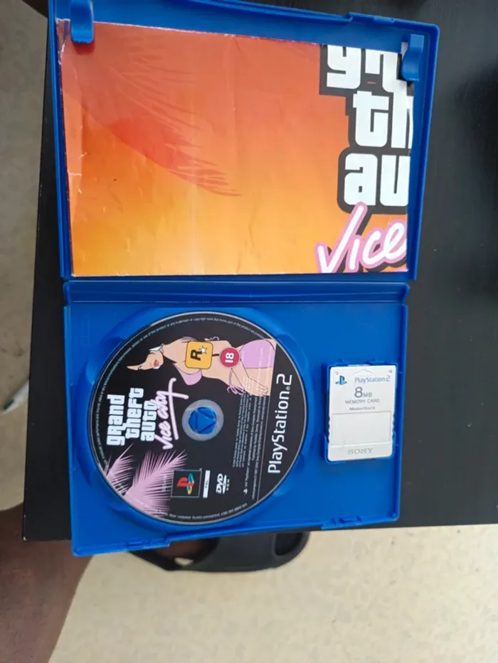Grand theftauto vice city - photo numéro 3
