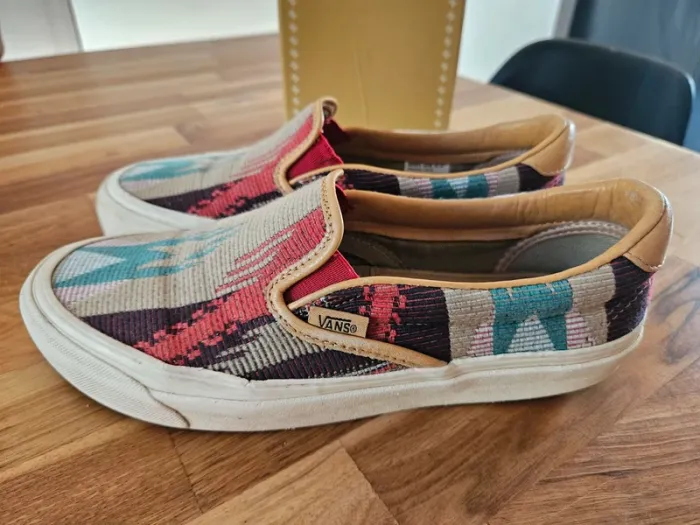 Vans Taka Hayashi Taille 38.5 - photo numéro 2