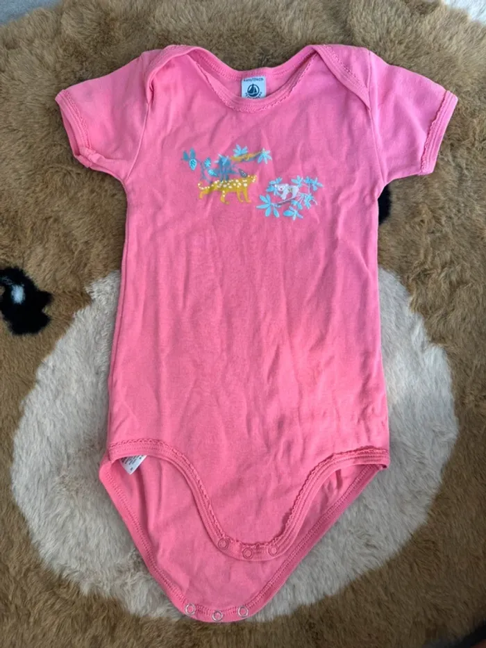 Body petit bateau 4 ans très bon état