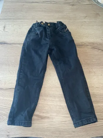 Jean fille noir