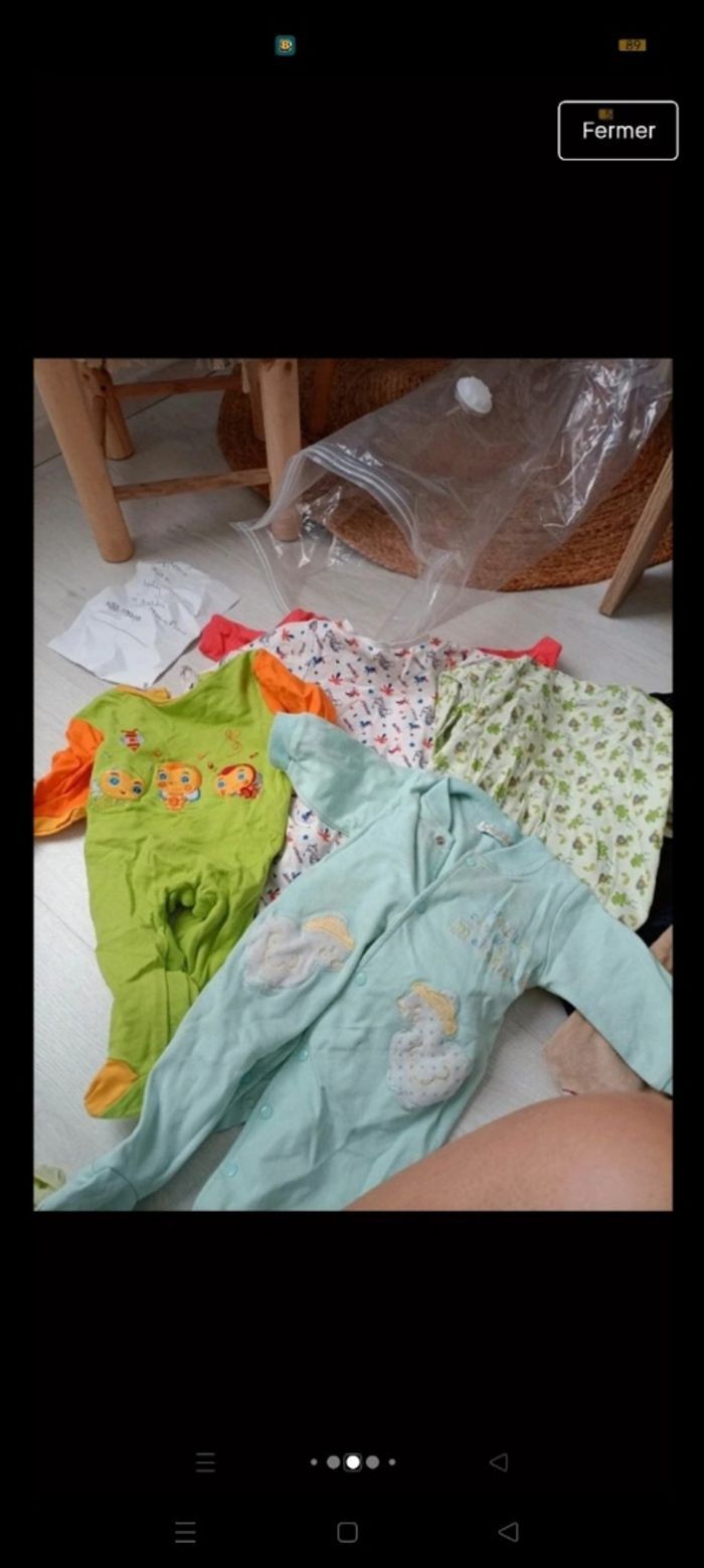Lot pyjama body trois mois - photo numéro 4
