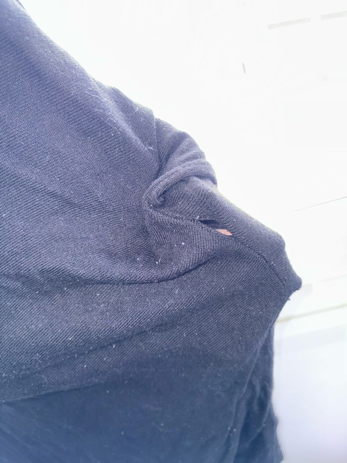 Pull décolleté noir femme - photo numéro 2