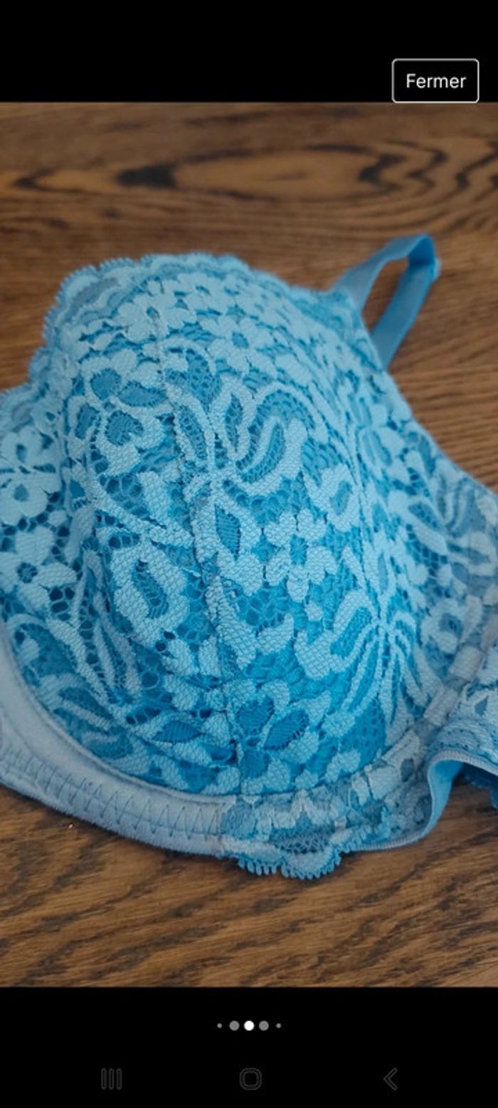Soutien gorge Hunkemöller tourquoise fr 95D - photo numéro 10