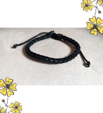 Bracelet noir tressé ajustable – style unisexe