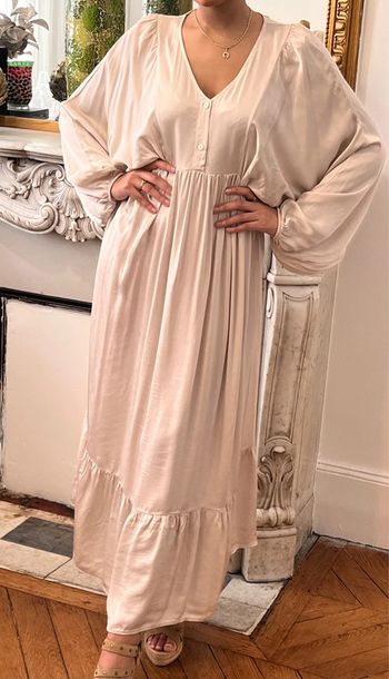 Robe longue crème chic 👗