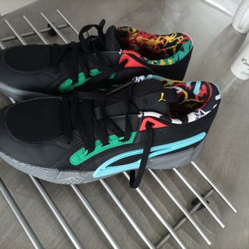 Chaussures de basket  Puma neuves