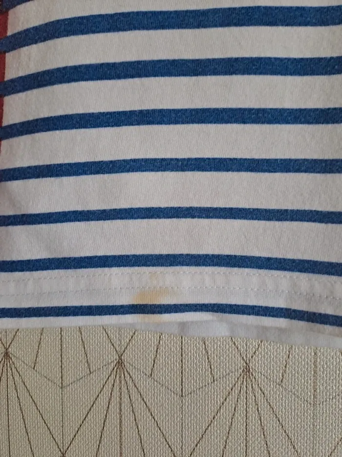 CADEAU pr tte cde à la dde T-shirt garçon terre de marins 2 ans 1 tâche en bas - photo numéro 6