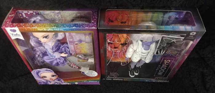 Lot de 2 poupées Rainbow high et shadow high - photo numéro 4